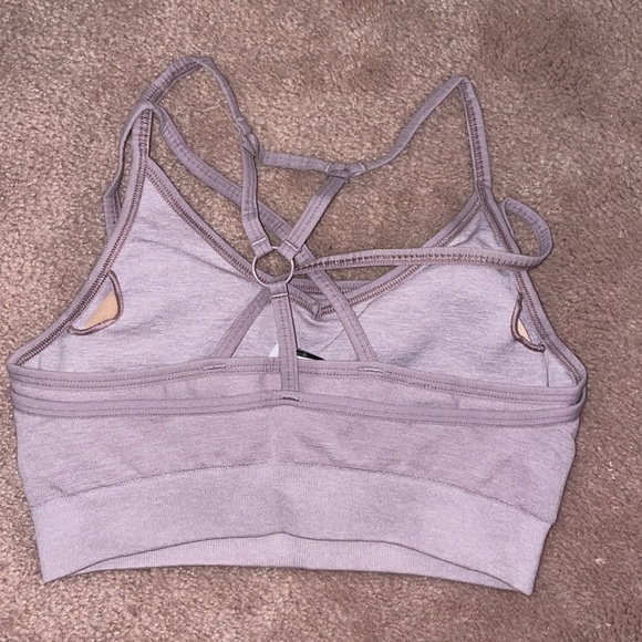 ❌SOLD❌Gymshark Adapt Marl Seamless Sports Bra-purple - Picture 2 of 3